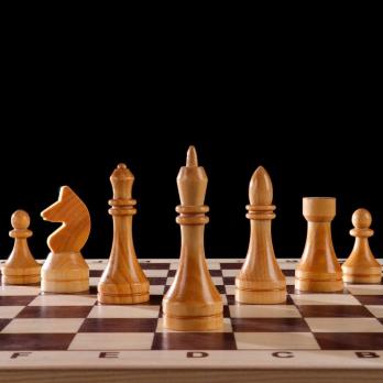 Шахматы гроссмейстерские (доска дерево 43х43 см, фигуры дерево, король h=10.6 см)  5463702